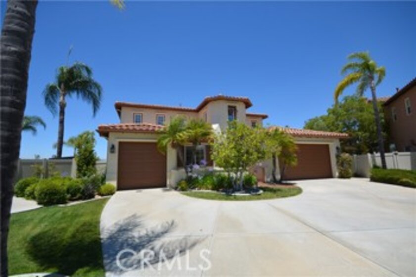 45605 Corte Royal Photo