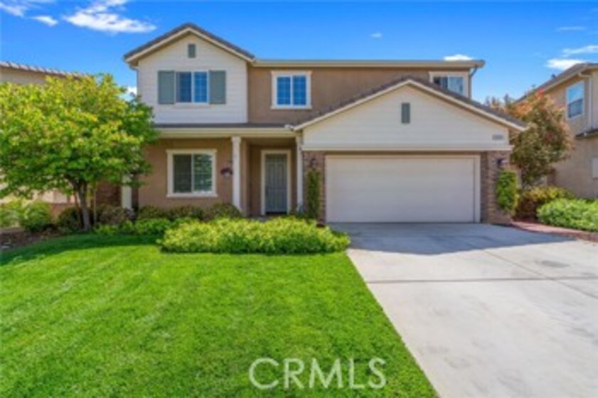 25854 Dove Street Photo