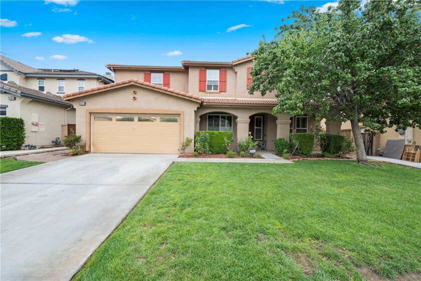 36870 Pictor Avenue Photo