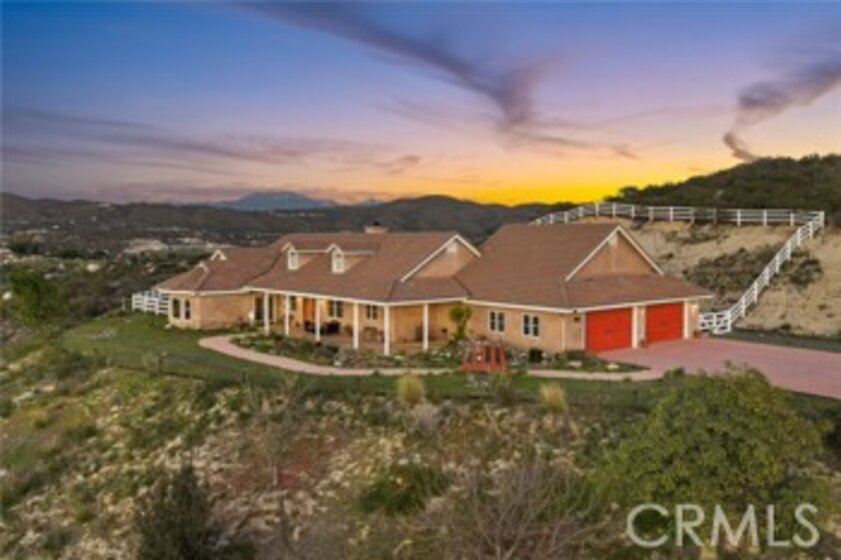 39339 Calle Conejo Photo