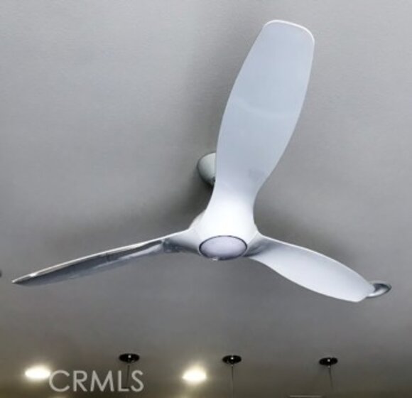 44037 Corriente Court Photo