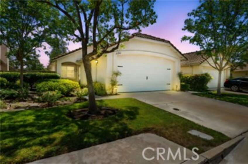 23981 Via Astuto Photo