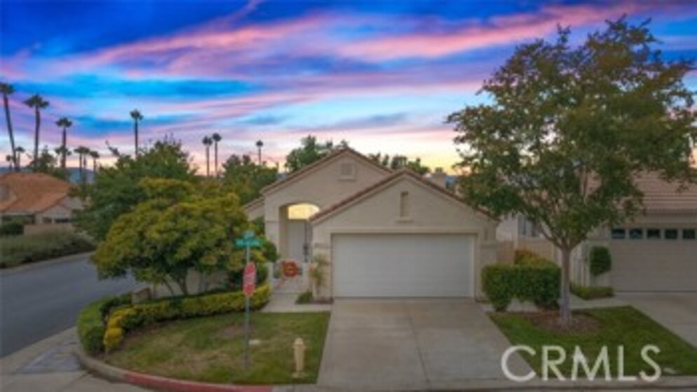 40313 Via Acuna Photo