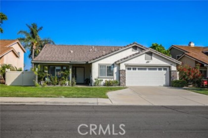 42280 Corte Villosa Photo