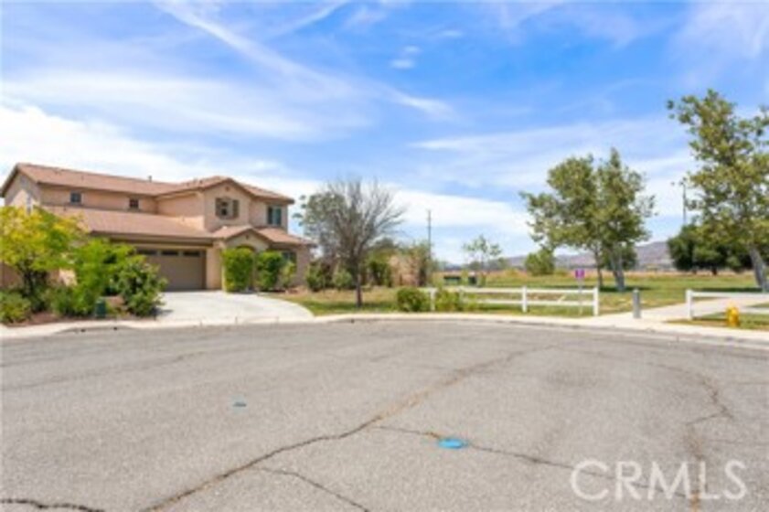 27071 Red Rock Court Photo