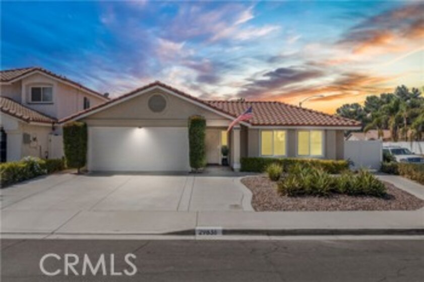 29835 Corte Cruzada Photo