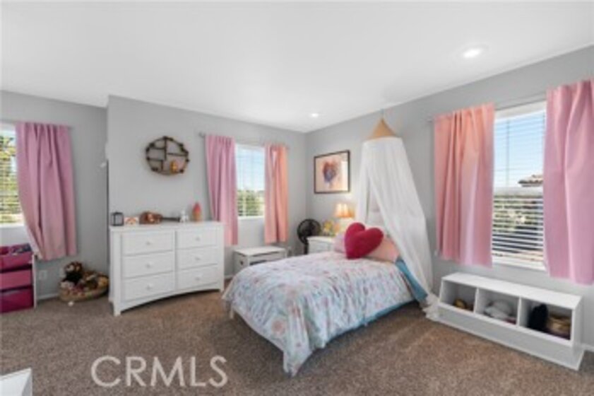 41953 Delmonte Street Photo