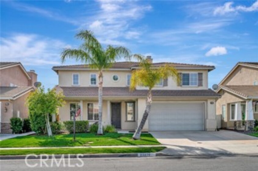 23879 Cloverleaf Way Photo