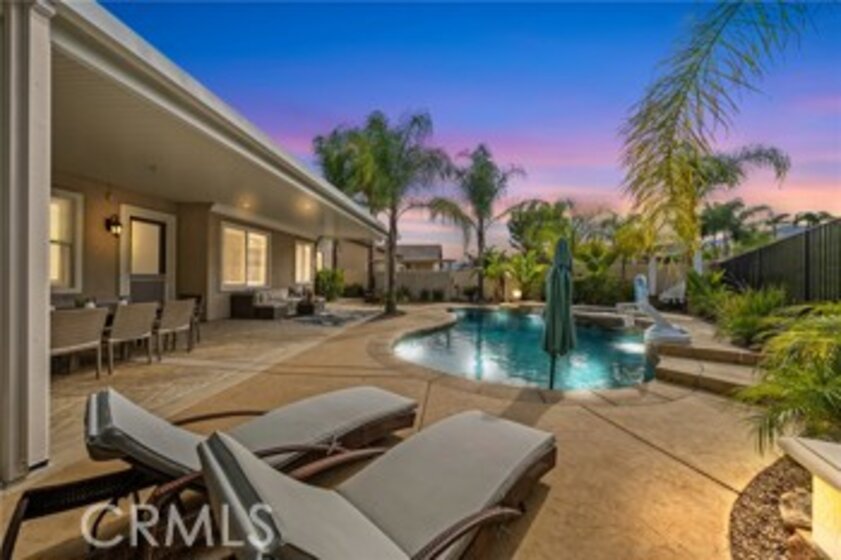 37701 Oxford Drive Photo