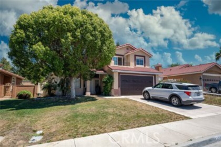 32744 Hislop Way Photo