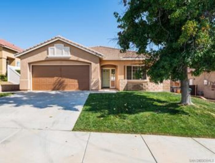 39758 Fairview Court Photo