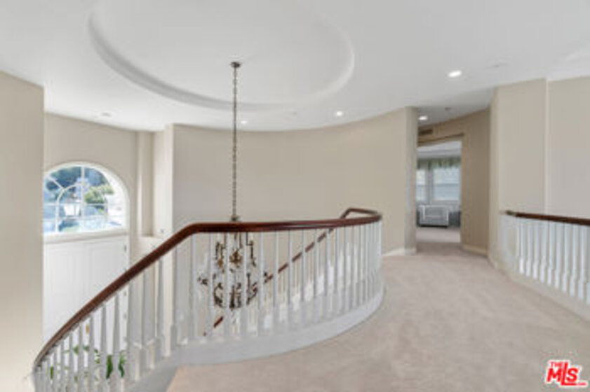 19151 Allandale Drive Photo