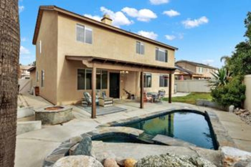 43251 Modena Drive Photo