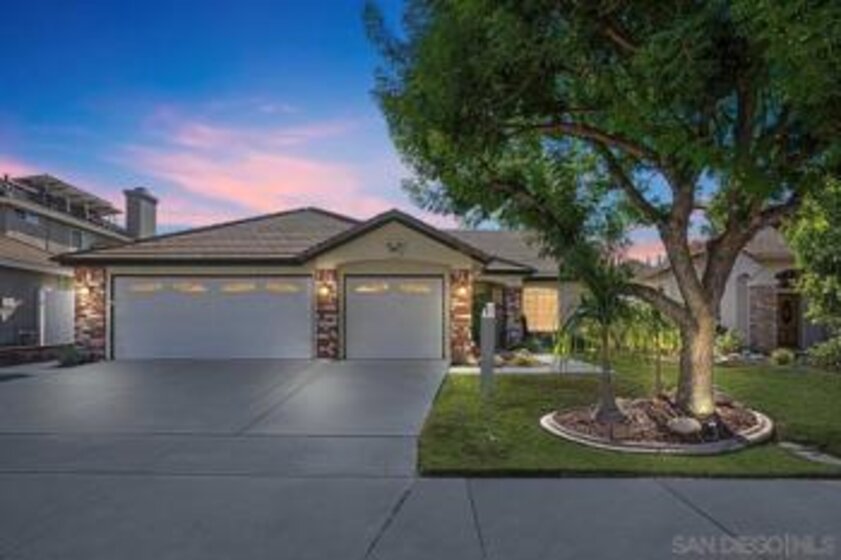 42961 Corte Abanilla Photo