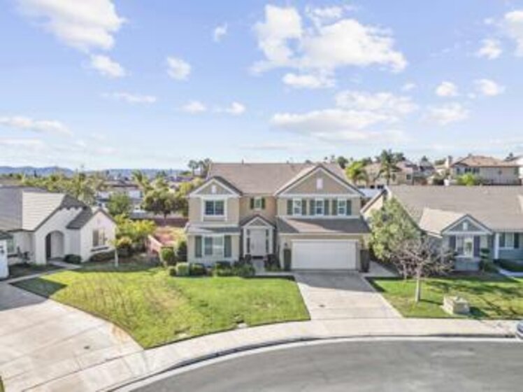 39795 Payton Court Photo