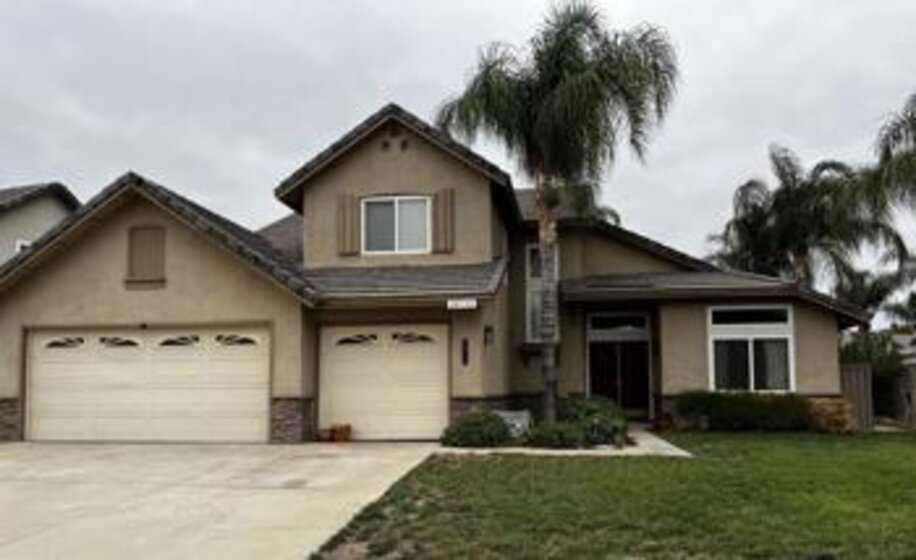 30133 Calle Pompeii Photo