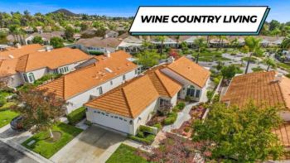 40216 Corte Peralta Photo