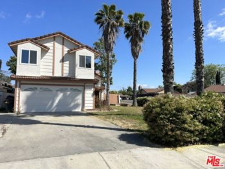 39546 Long Ridge Drive Photo