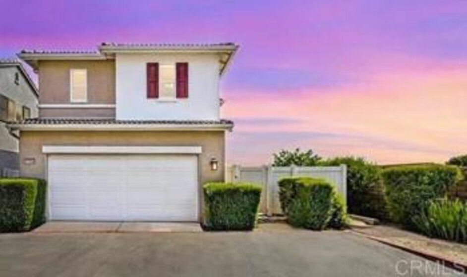 27525 Sunray Court Photo