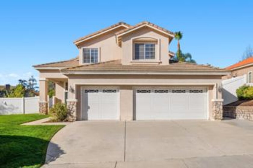 41263 Promenade Chardonnay Photo