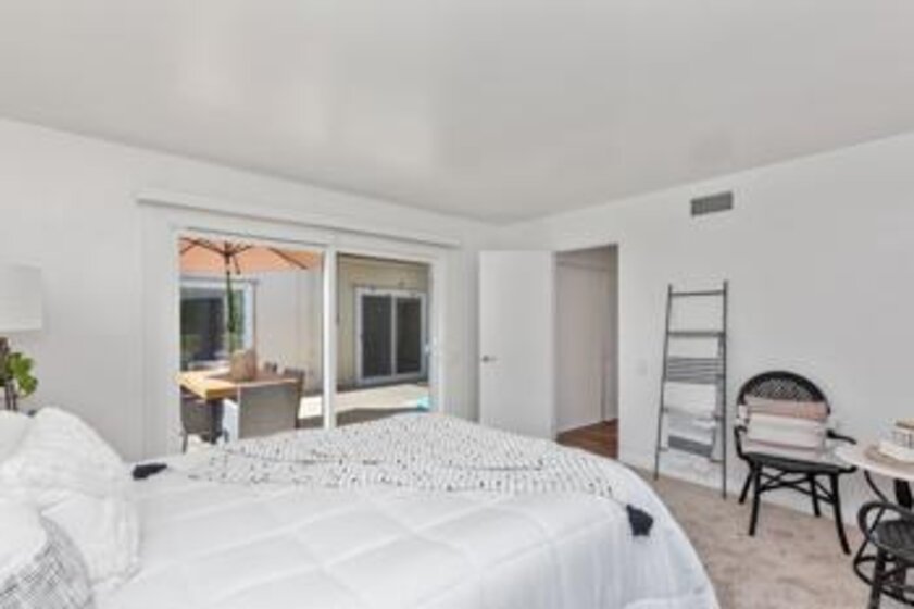 3621 Vista Campana S #13 Photo