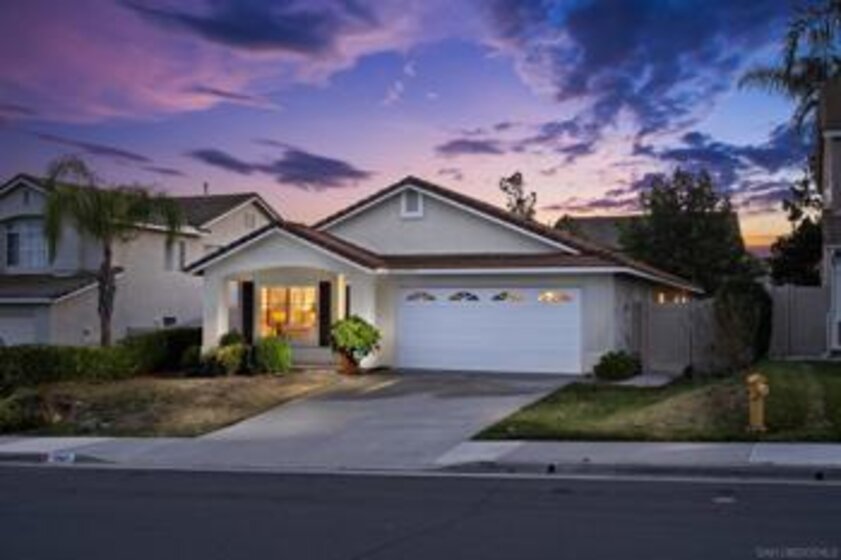 31915 Calle Vimianzo Photo