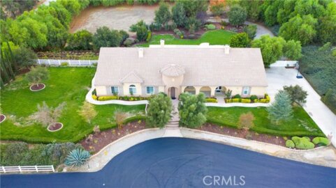 25881 Bay Meadows Way Photo
