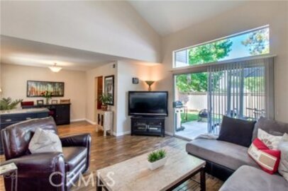 Lovely Glenwood Park Condominium Located at 18 Silveroak #188 was Just Sold