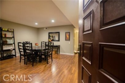 Outstanding McCambridge Townhomes Condominium Located at 1809 Peyton Avenue #113 was Just Sold