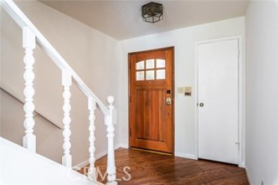 Elegant 5249 Newcastle Ave Townhouse Located at 5249 Newcastle Avenue #2 was Just Sold