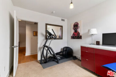 Gorgeous Eleven Eight Kings Condominium Located at 118 N Kings Road #301 was Just Sold