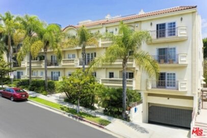 Terrific Century Fox Hills Condominium Located at 2340 Fox Hills Drive #204 was Just Sold