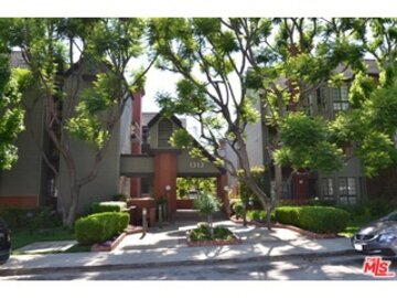 Gorgeous Hillside Manor Condominium Located at 1313 Valley View Road #112 was Just Sold