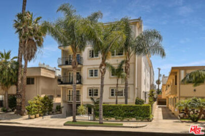 Marvelous Villa Trocadero Condominium Located at 11842 Darlington Avenue #401 was Just Sold