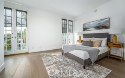 This Marvelous 960 N Doheny Townhouse, Located at 960 N Doheny Drive #306, is Back on the Market