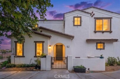 15922 Lasselle Street #1 Photo