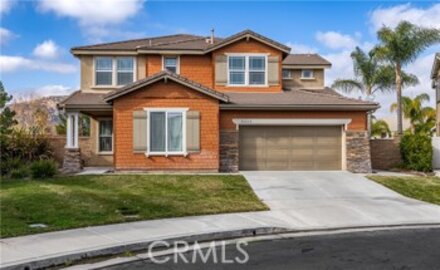 Splendid Newly Listed Wolf Creek Single Family Residence Located at 31315 Eucalyptus Court