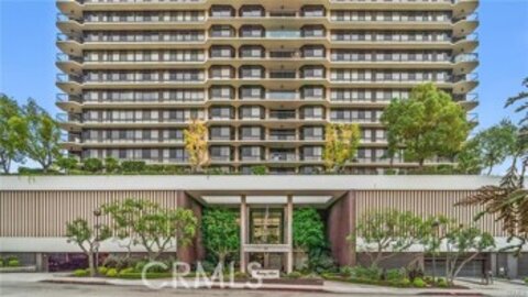 Amazing Newly Listed Monterey Island Condominium Located at 222 Monterey Road #104