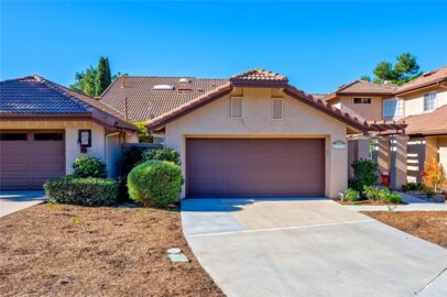 Stunning Newly Listed Mesa Vista North Townhouse Located at 27375 Paseo Laguna