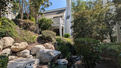 190 N Singingwood Photo