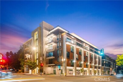 709 E Walnut Street #415 Photo