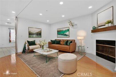 2817 W Grand #B Photo