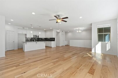 1370 Clementine Way Photo