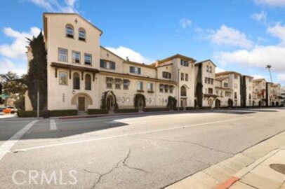 This Marvelous Heritage Walk Condominium, Located at 640 E Walnut Street, is Back on the Market