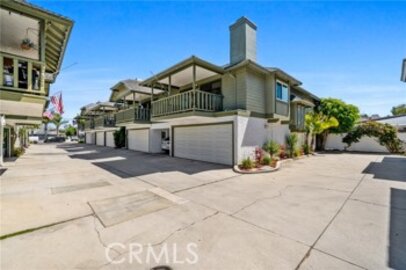 Marvelous Pacific Bluffs Townhouse Located at 2231 Pacific Avenue #14 was Just Sold