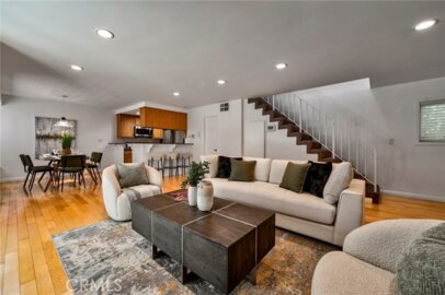 11100 Acama Street #16 Photo