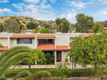 9562 Via Bernardo Photo