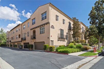4445 Owens Street #101 Photo