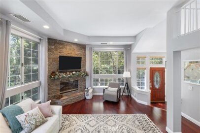 23163 Mulholland Drive Unit 6 Photo