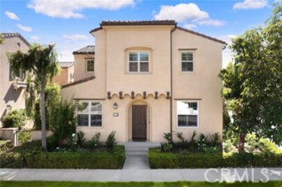 Charming Newly Listed Decada Condominium Located at 78 Keepsake